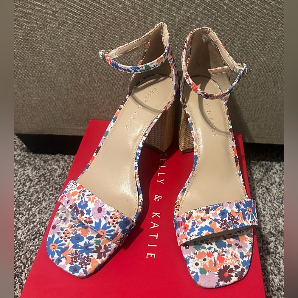 Kelly & Katie Floral Block Heel Sandals - Multicolor